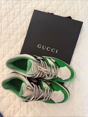 Gucci Green White and Black Low-Top Sneakers